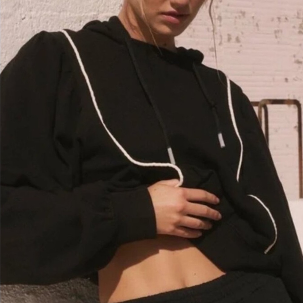 NWOT Free People Movement Sandstorm hoodie in black - L - Picture 2 of 13